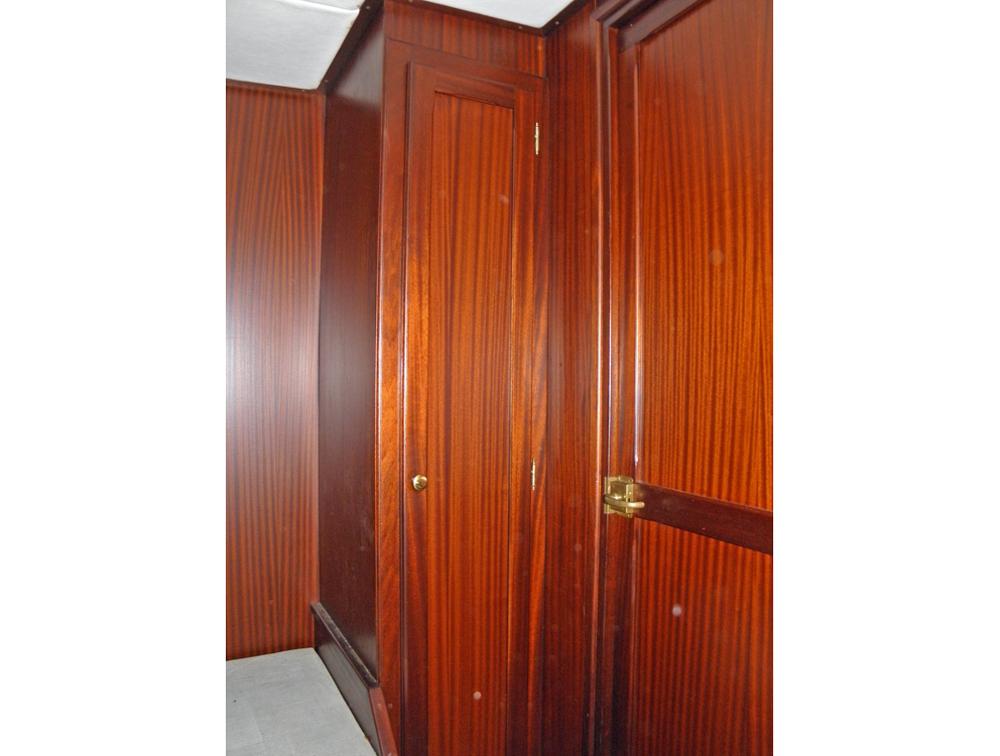 Aft cabin, Accommodation